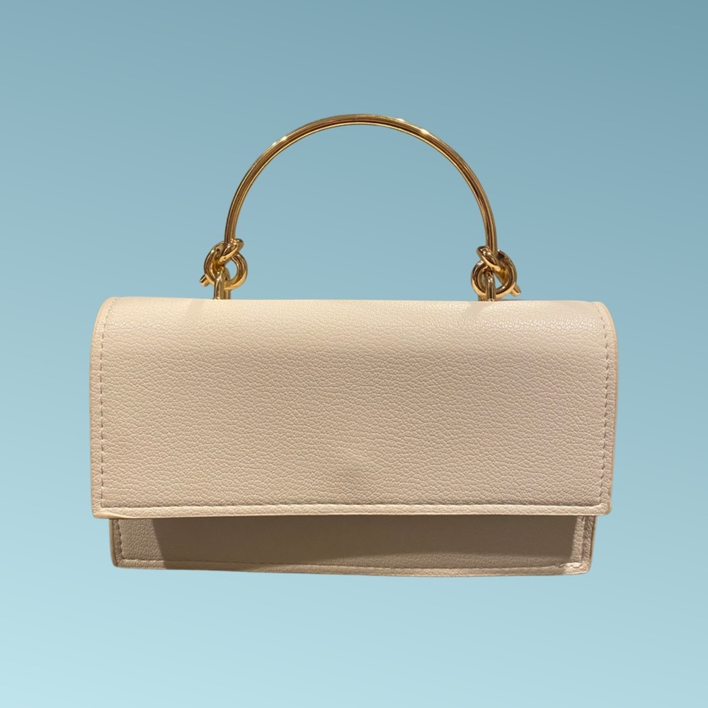 Sondra Roberts White Bag